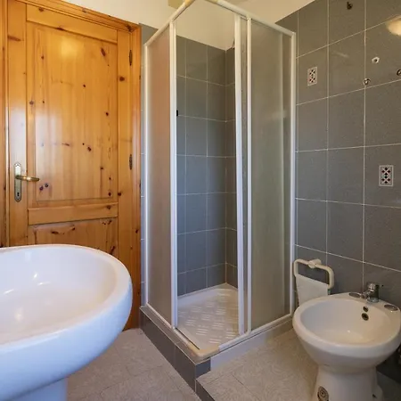 Casa Pisaro Lu Bagnu Apartment